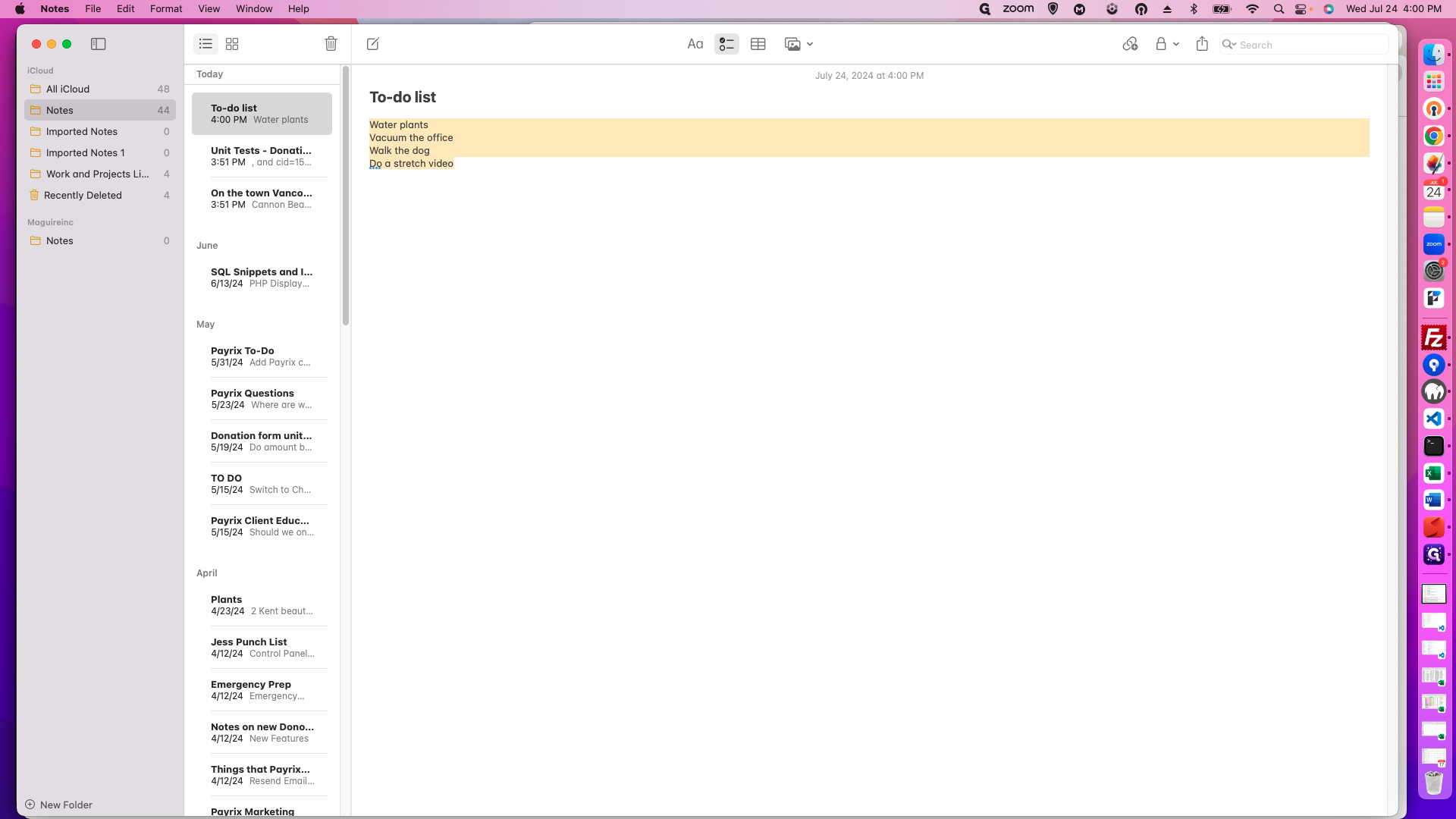 Step #3: After creating your list, highlight all the items. Then, click the Checklist icon.