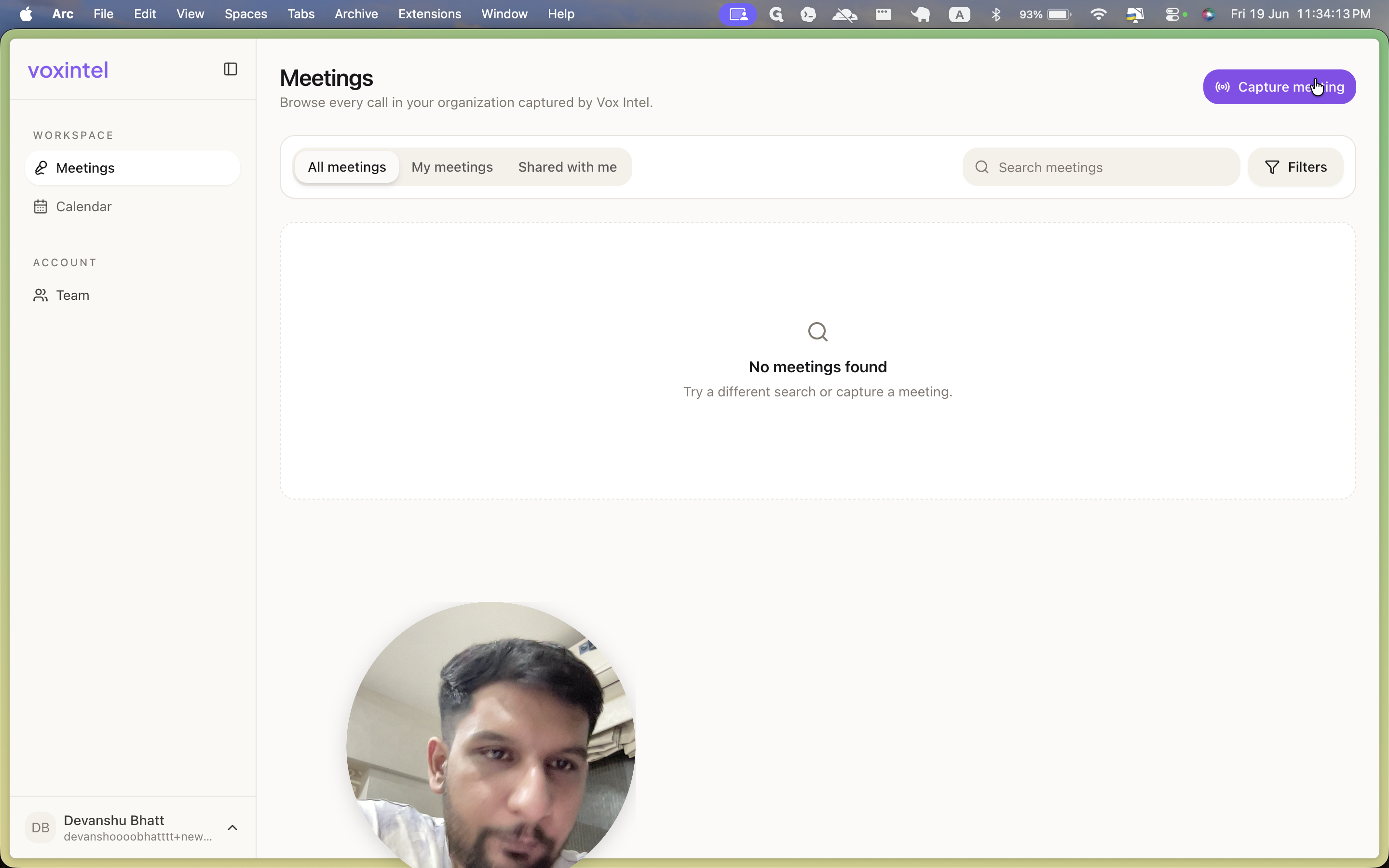Step #1: Click Capture meeting in the top-right corner.